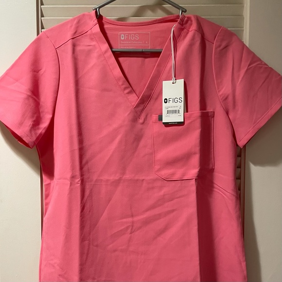 Figs Neon Pink Catarina One-Pocket Scrub Top Small - Picture 2 of 3